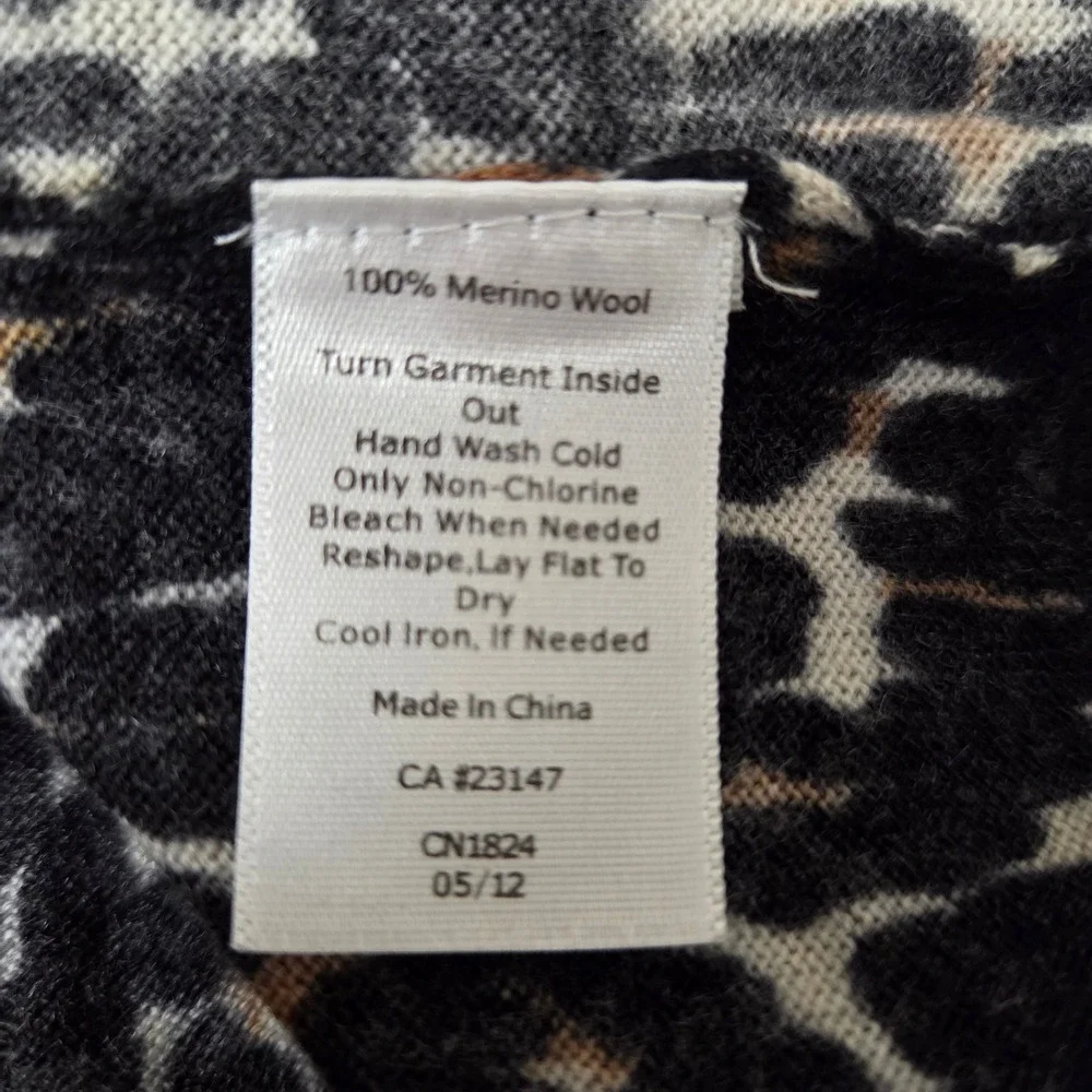 Talbots Womens Merino Wool Leopard Print Crew Neck Sweater Black Brown Large